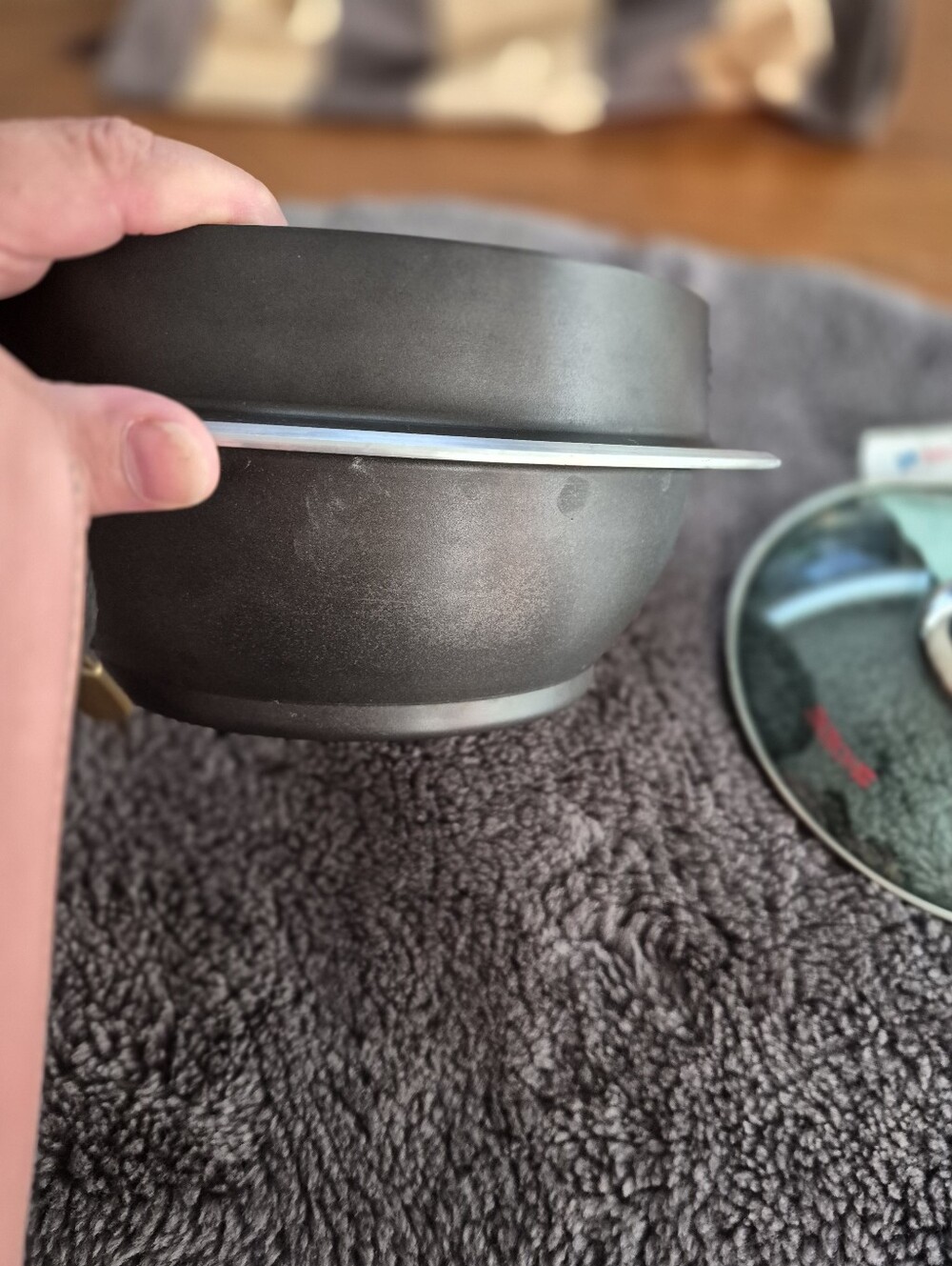 Black Natural Stone Rice Cooker Pot with Glass Lid - Picture 5 of 12